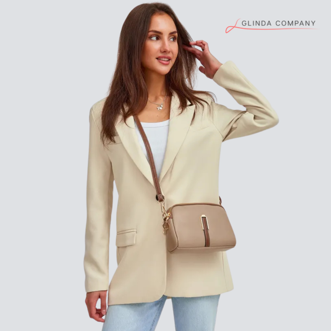Bolsa de Ombro Divelle: Feita em Couro