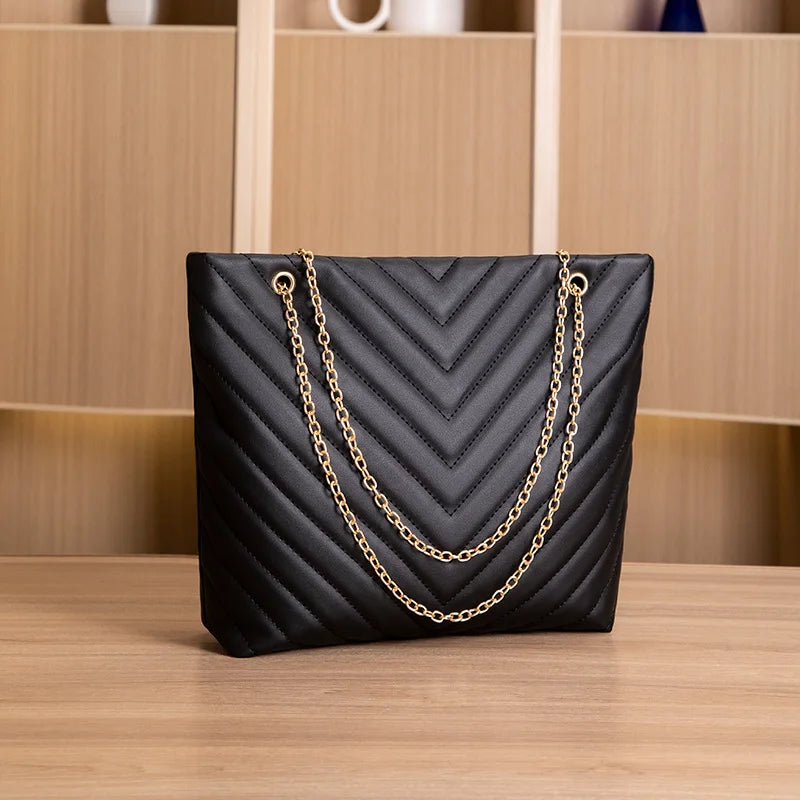 Bolsa-Feminina-de-Ombro-Alça-de-Corrente-01