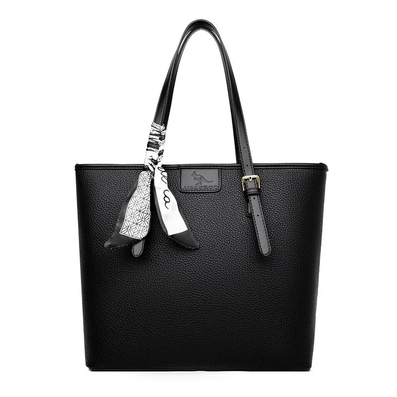 Bolsa-de-Ombro-Feminina-Couro-Macio-02