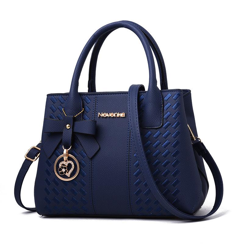 Bolsa-de-Ombro-Grande-Feminina-LUXO
