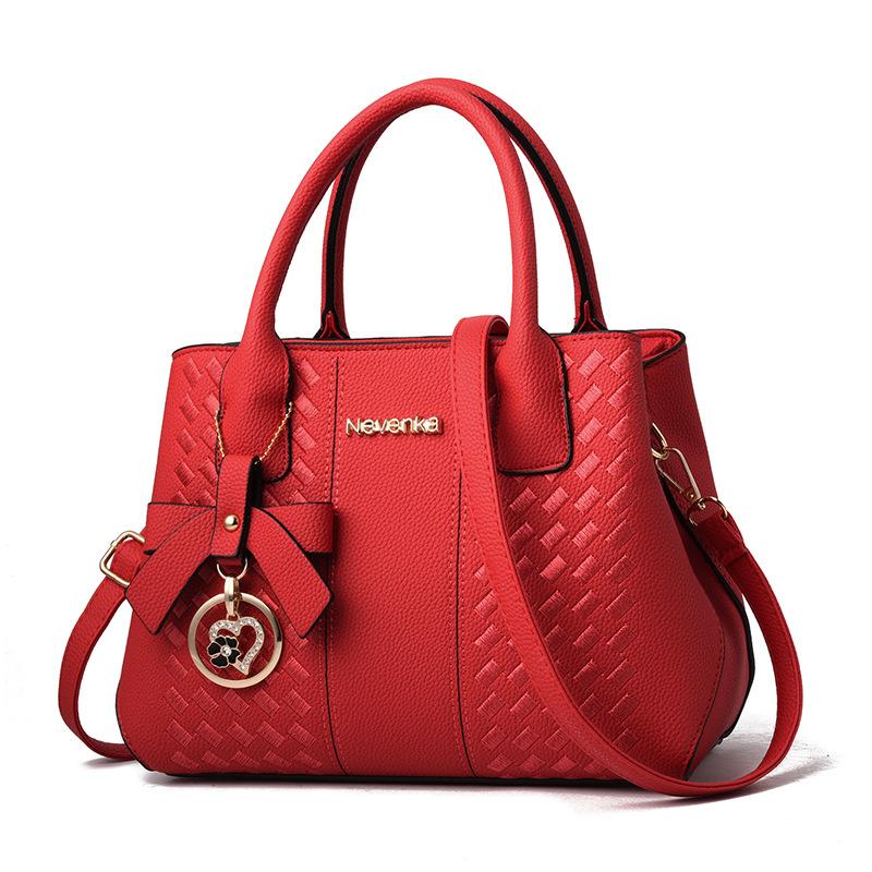 Bolsa-de-Ombro-Grande-Feminina-LUXO